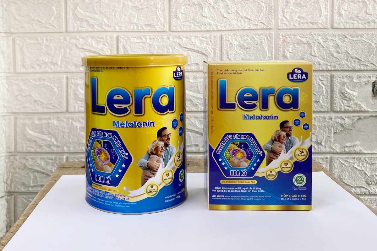 Hình ảnh: Lon và hộp 900g sữa non ngủ ngon Lera